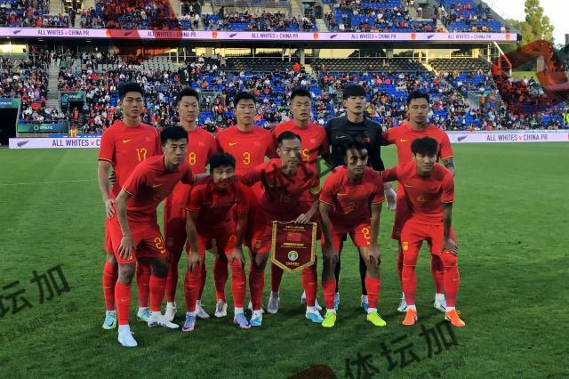 【热身赛】武磊失单刀+造红牌 国足0比0十人新西兰