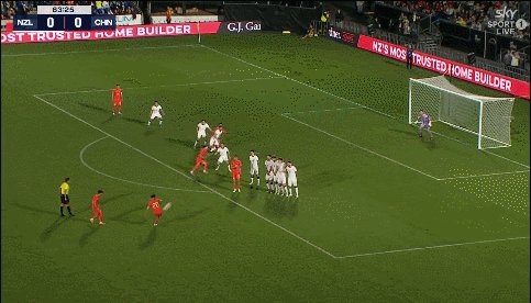 1679557717073017388.gif 任意球.gif